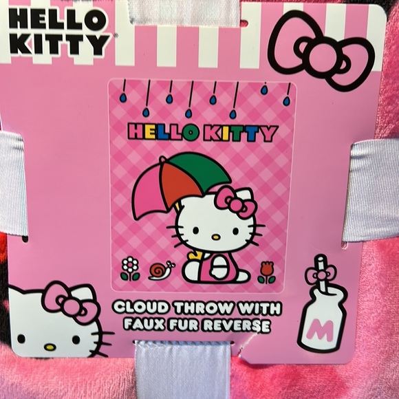 Hello Kitty faux fur reverse huge fluffy blanket - Picture 11 of 11